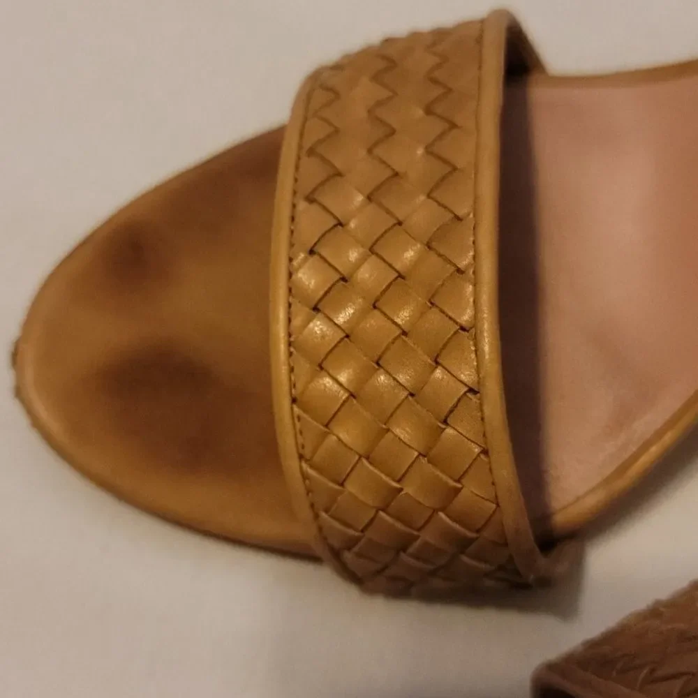 Alejandro Ingelmo beautiful wedges